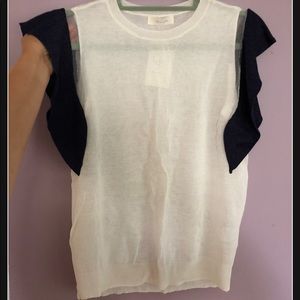 Ivory and navy all:row top, size small, NWT